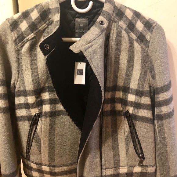 Gap Women’s Wool Coat- Short - Picture 1 of 7